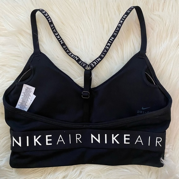 ✰ Nike Sports Bra ✰ - Picture 2 of 4